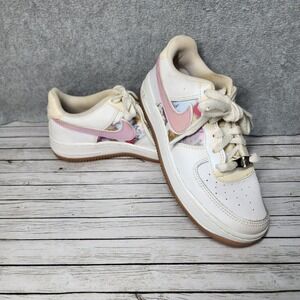 Nike Air Force 1 Shoes Womens Size 6 White Pink Floral Pattern Tulip Sneaker Low